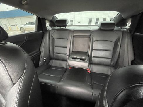 Used 2016 Chevrolet Malibu LT w/ Leather Package FWD image 27