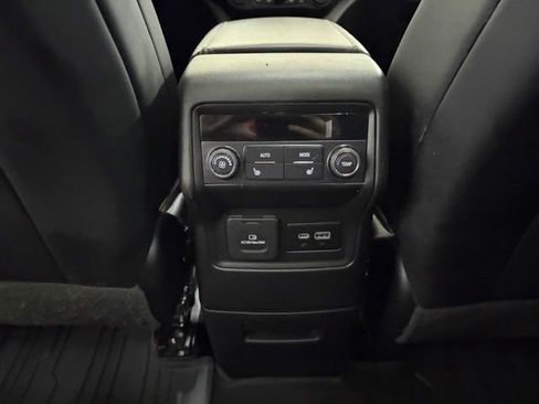 Used 2022 GMC Acadia AT4 w/ GMC Pro Grade Package AWD/4WD image 20