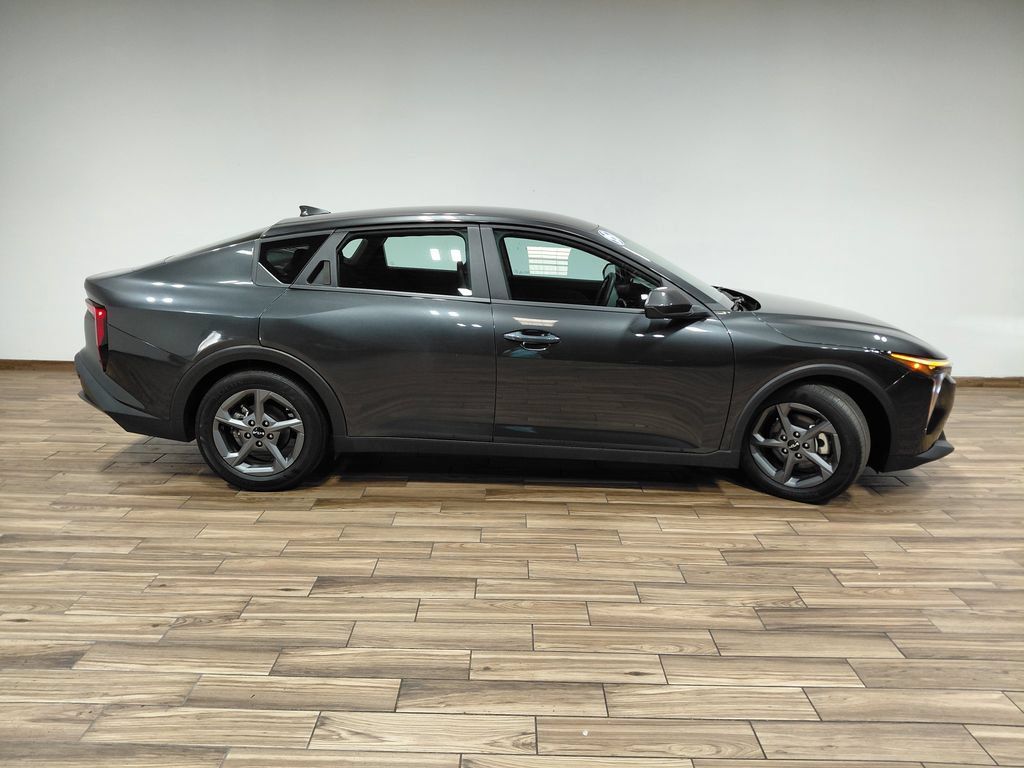 Used 2025 Kia K4 FWD image 15