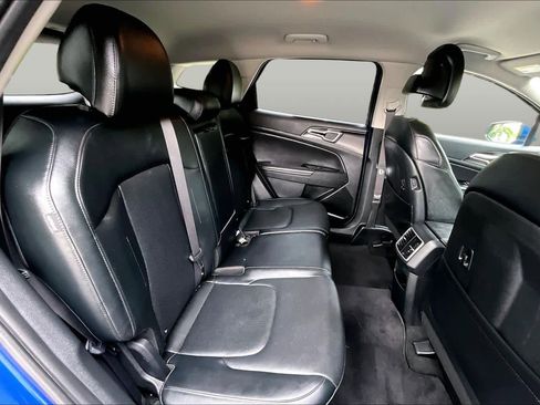 Used 2024 Kia Sportage EX FWD image 20