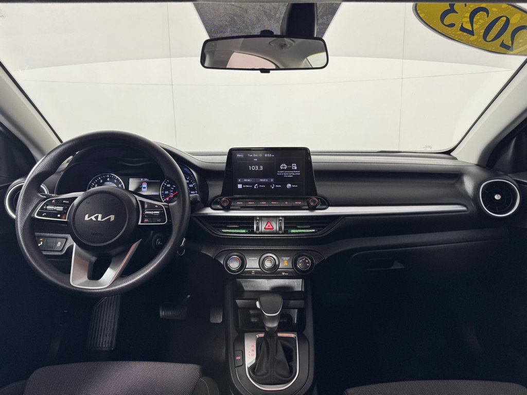 Used 2023 Kia Forte LXS w/ LXS Technology Package FWD image 20