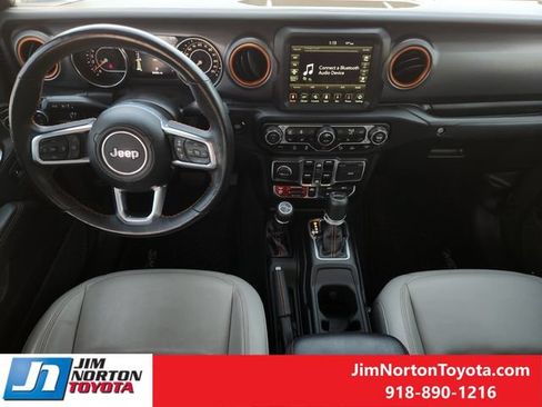 Used 2023 Jeep Gladiator Mojave w/ LED Lighting Group AWD/4WD image 27