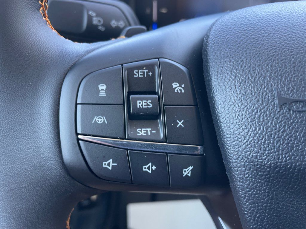 Used 2026 Ford Maverick Tremor AWD/4WD image 39