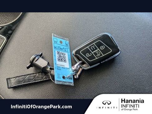 Used 2022 Volkswagen Atlas SE w/ Panoramic Sunroof Package image 35