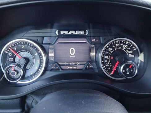 Used 2019 RAM 1500 Laramie image 13