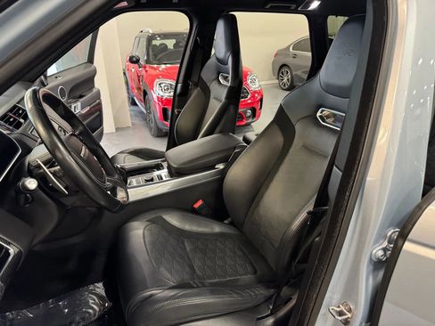 Used 2021 Land Rover Range Rover Sport SVR image 16