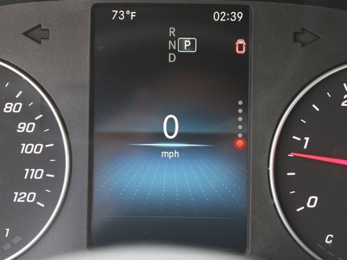 Used 2023 Mercedes-Benz Sprinter 4500 image 26