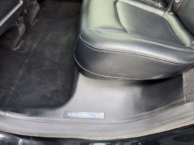 Used 2023 Tesla Model Y Long Range AWD/4WD image 22