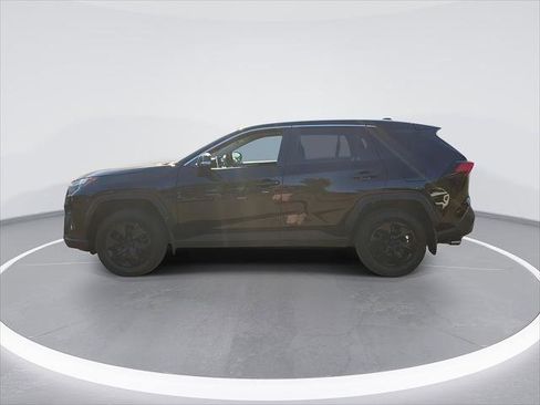 Certified 2024 Toyota RAV4 LE AWD/4WD image 7