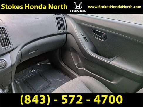 Used 2009 Hyundai Elantra SE FWD image 22