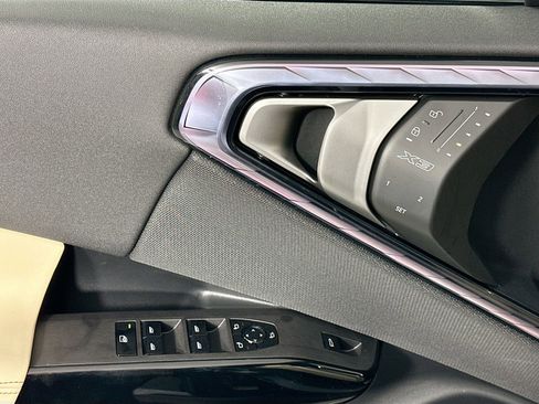 New 2026 BMW X3 xDrive30 w/ Convenience Package image 17