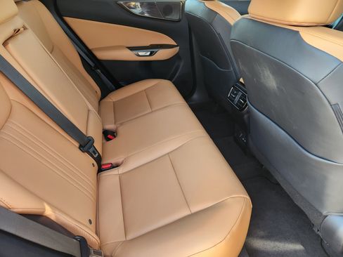 Used 2025 Lexus NX 250 FWD w/ Premium Package image 38