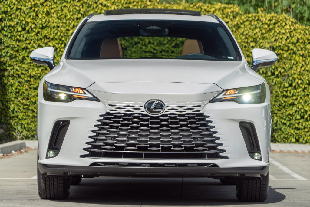 New 2026 Lexus RX 350 Premium w/ Accessory Package (Z1) FWD image 3