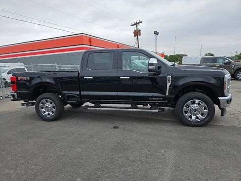 New 2026 Ford F250 Lariat w/ Chrome Package AWD/4WD image 14