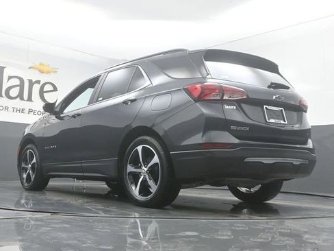 Used 2023 Chevrolet Equinox LT image 5