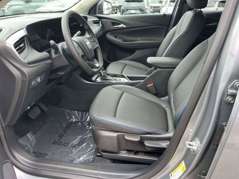 Used 2026 Buick Encore GX Sport Touring w/ Black Roof Package FWD image 15