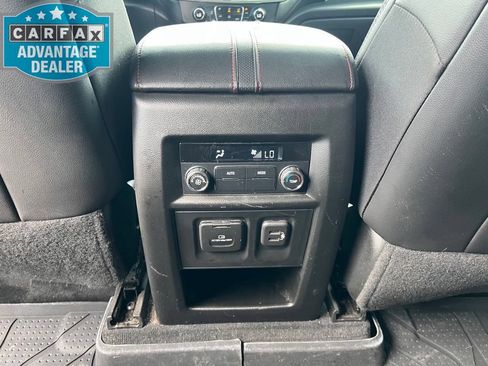 Used 2022 Chevrolet Traverse RS w/ LPO, Floor Liner Package FWD image 23