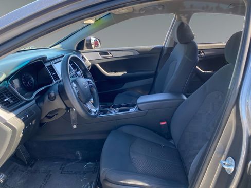 Used 2018 Hyundai Sonata SE FWD image 9