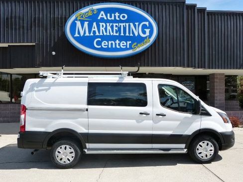 Used 2024 Ford Transit 250 Low Roof w/ Exterior Upgrade Package RWD image 4