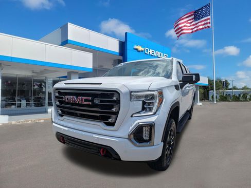 Used 2021 GMC Sierra 1500 AT4 w/ AT4 Premium Package AWD/4WD image 7