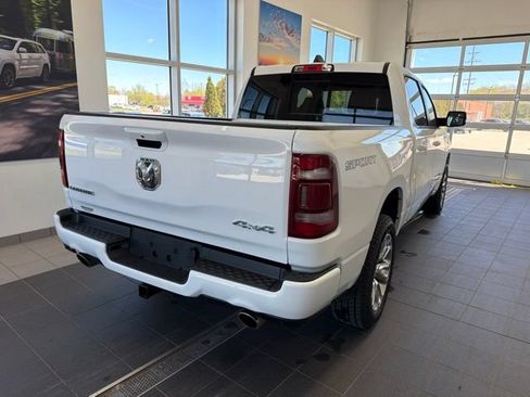 Used 2023 RAM 1500 Laramie AWD/4WD image 5
