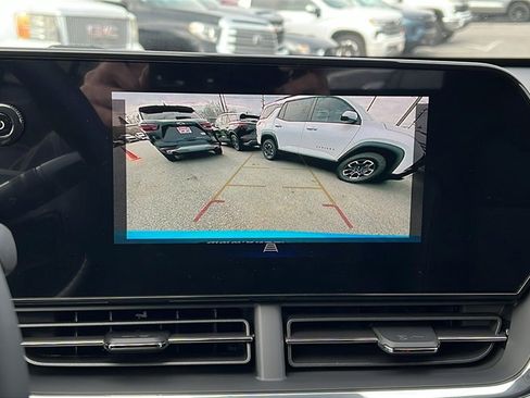 New 2026 Chevrolet Trax LT w/ LT Convenience Package image 24