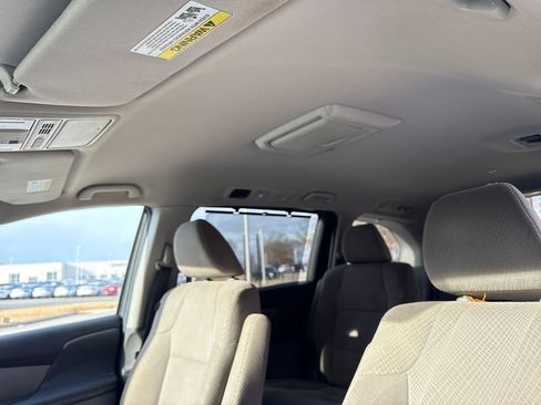 Used 2016 Honda Odyssey SE image 25