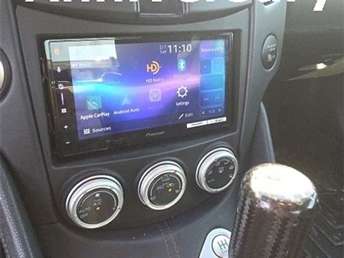 Used 2010 Nissan 370Z Touring w/ Sport Pkg image 21