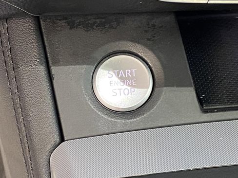 Used 2020 Audi Q5 2.0T Titanium Premium Plus w/ Premium Plus Package image 26