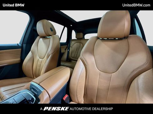 Used 2021 BMW X5 sDrive40i w/ Premium Package 2 RWD image 12