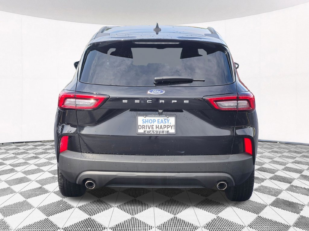 Used 2025 Ford Escape ST-Line FWD image 19