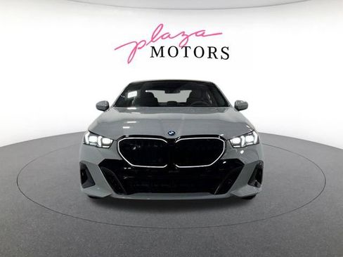 Used 2026 BMW 550e xDrive AWD/4WD image 3