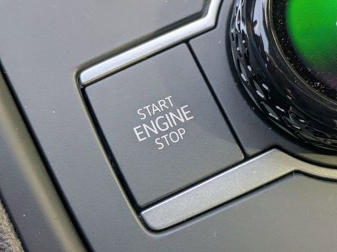 New 2026 Volkswagen Tiguan SE R-Line image 35