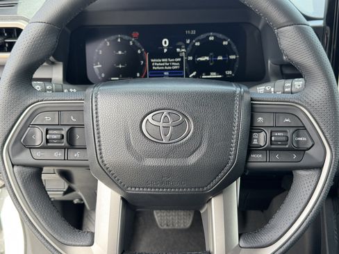 New 2026 Toyota 4Runner TRD Off-Road Premium AWD/4WD image 21