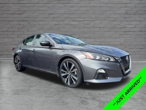 Certified 2021 Nissan Altima 2.0 SR FWD image 1
