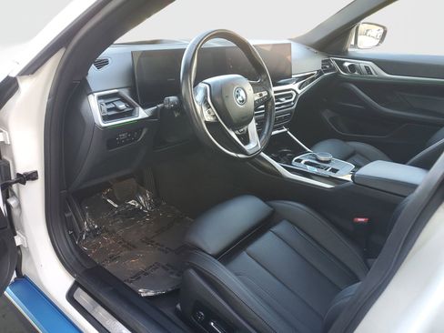 Used 2024 BMW i4 eDrive40 image 20