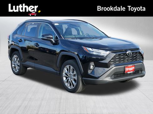 Certified 2022 Toyota RAV4 XLE Premium AWD/4WD image 1