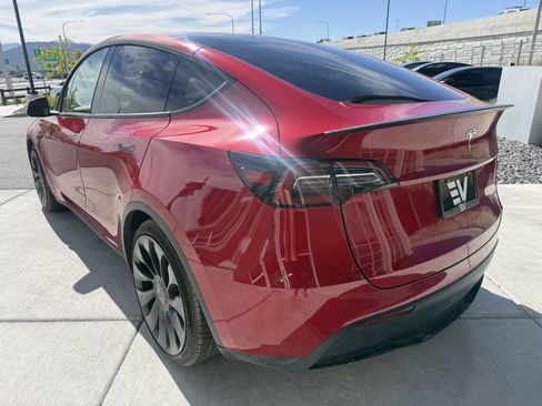 Used 2023 Tesla Model Y Performance AWD/4WD image 6