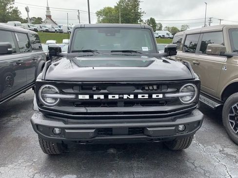 New 2025 Ford Bronco Outer Banks image 6