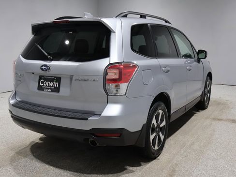 Used 2018 Subaru Forester 2.5i Limited w/ Popular Package #2 image 2