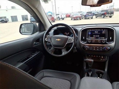 Used 2020 Chevrolet Colorado Z71 image 10