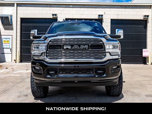 Used 2024 RAM 3500 Limited image 4