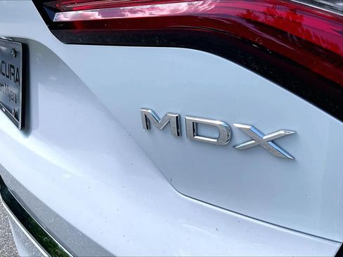 Used 2024 Acura MDX SH-AWD w/ Technology Package image 10