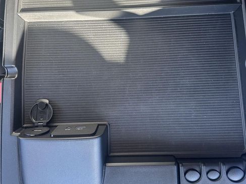 Used 2017 RAM 2500 Laramie w/ Sport Appearance Group image 23