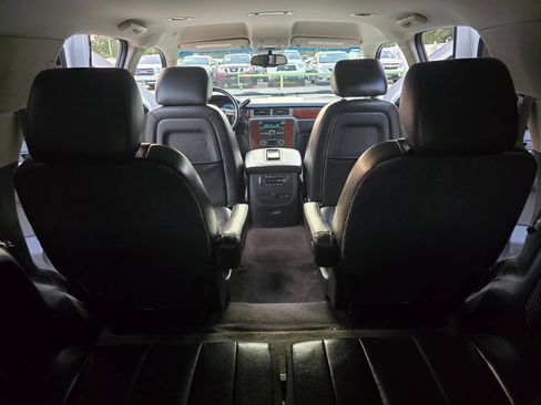 Used 2012 Chevrolet Tahoe LT w/ Texas Edition RWD image 20