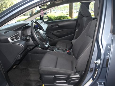 Used 2024 Toyota Corolla LE image 7