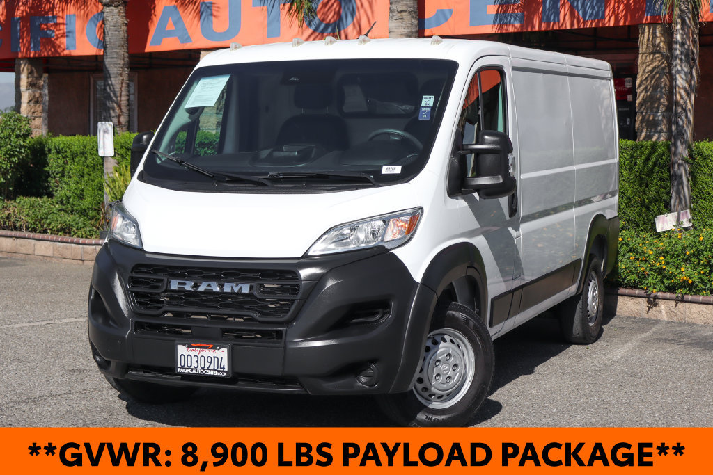 Used 2025 RAM ProMaster 2500 FWD image 4