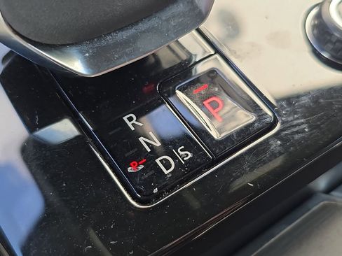 Used 2023 Land Rover Range Rover Sport SE Dynamic AWD/4WD image 32