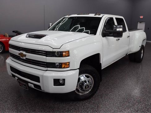 Used 2018 Chevrolet Silverado 3500 LTZ w/ Duramax Plus Package AWD/4WD image 1