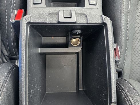 Used 2017 Nissan Rogue SL w/ SL Premium Package image 23